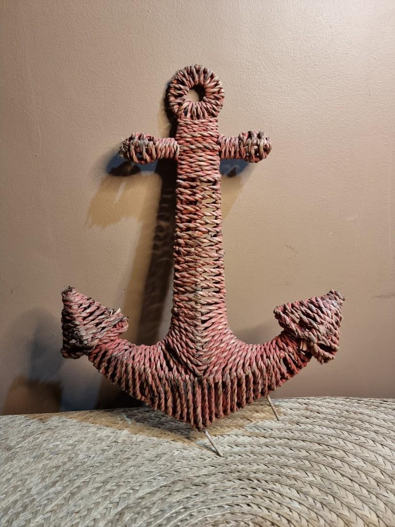 Rustic Red Anchor (Category: Wall Decor) located in Quezon City. Submitted by momma01 (Listing ID 1167019641, Image 1). Description: 16" x 13".