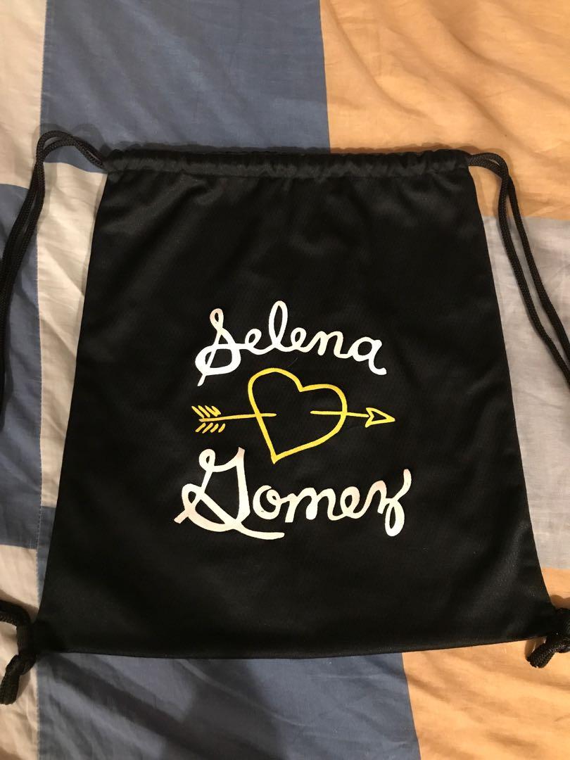 Selena Gomez string bag (Category: Luxury Bags & Wallets) located in Taguig. Submitted by yeslan (Listing ID 1166994747, Image 2). Description: .