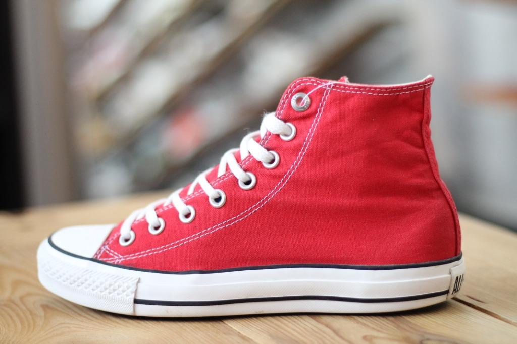 Converse 39.5 best sale red