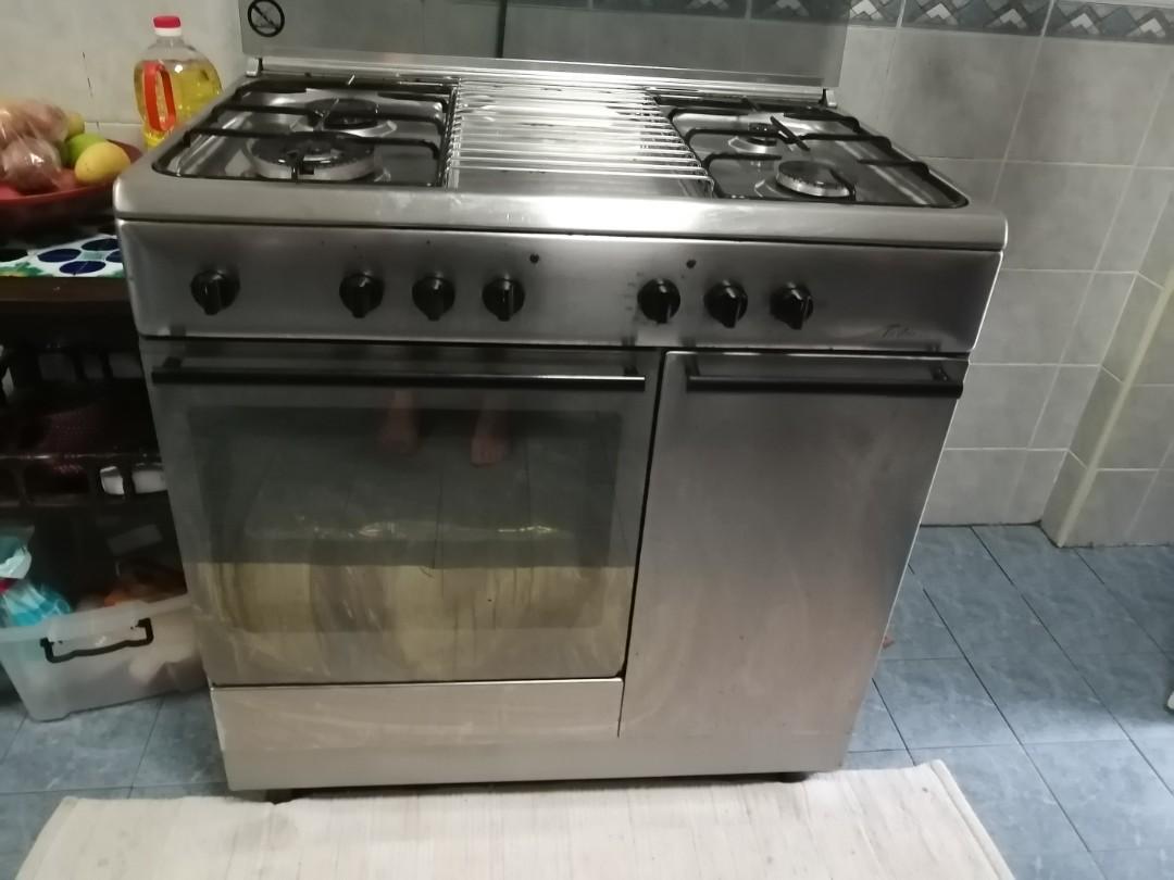 standalone oven and cooktop