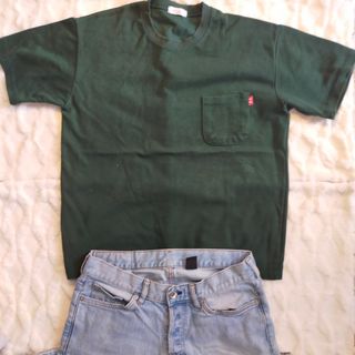 (Category: ) located in . Submitted by _DeclutterQC (Listing ID 1166981561, Image 1). Description: .