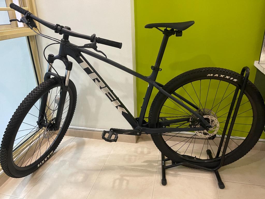 Trek Marlin 7 M L 2022
