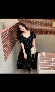 ulzzang long black dress (prom, wedding dinners)