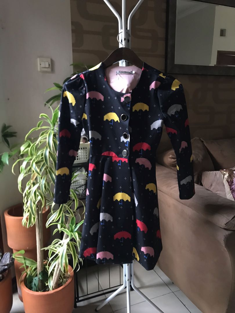 Umbrella dress Unique/Unik, Fesyen 
