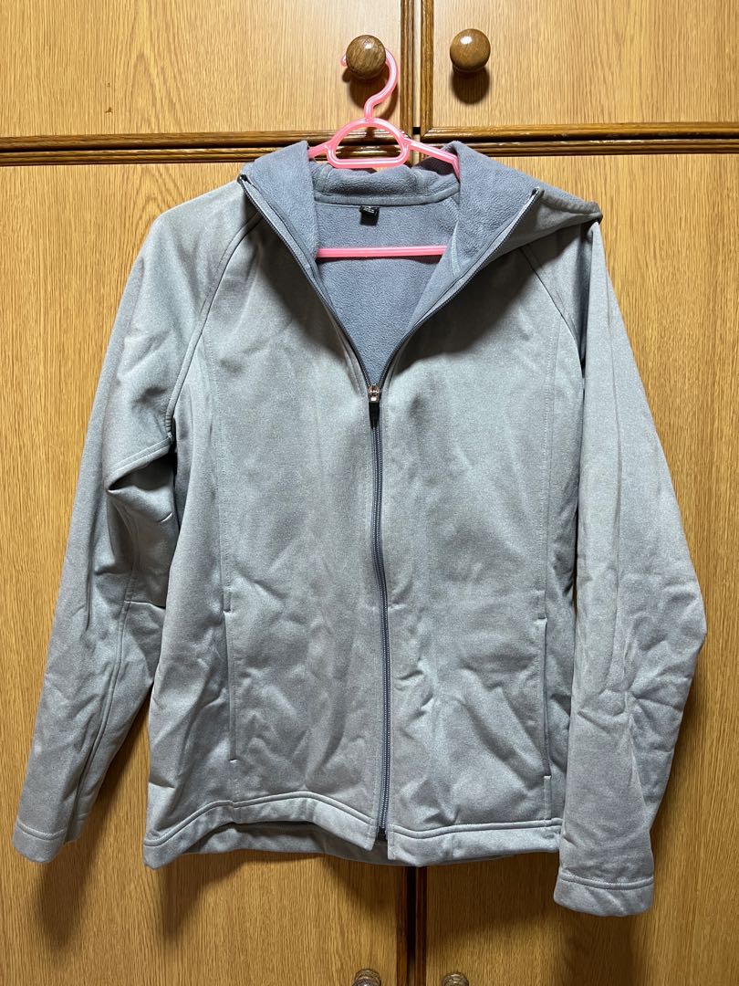 Uniqlo tech fleece windbreaker, Women's Fashion, Coats, Jackets and