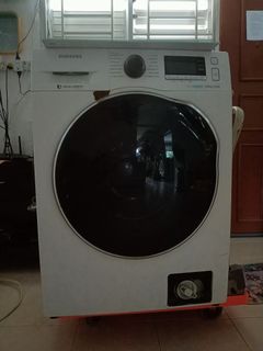 (Category: ) located in . Submitted by atysah86 (Listing ID 1166905696, Image 1). Description: .