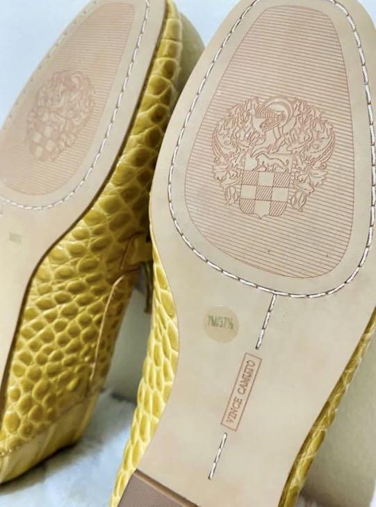 Sale Vince Camuto loafers Women s Fashion Footwear Loafers on Carousell