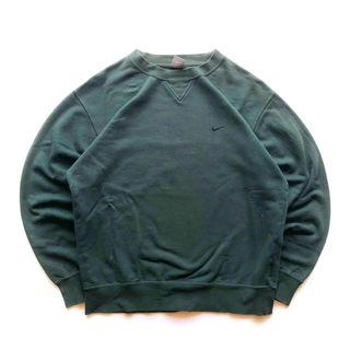 (Category: ) located in . Submitted by nikesource (Listing ID 1166963185, Image 1). Description: .