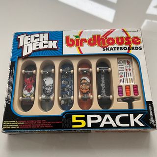 1/4PCS New Finger Board Tech Deck Truck Mini Skateboard Toy Boy Kids  Children Gift( Random Color )