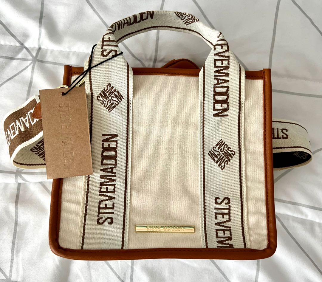 The future hotsell begins bag zara