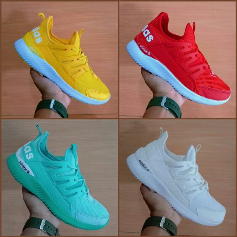 WAJIB BACA DESKRIPSI SEPATU SNEAKER WANITA ADIDAS ORIGINAL