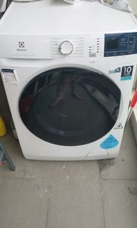 (Category: ) located in . Submitted by BuyEverythingCheap (Listing ID 1166934050, Image 1). Description: .