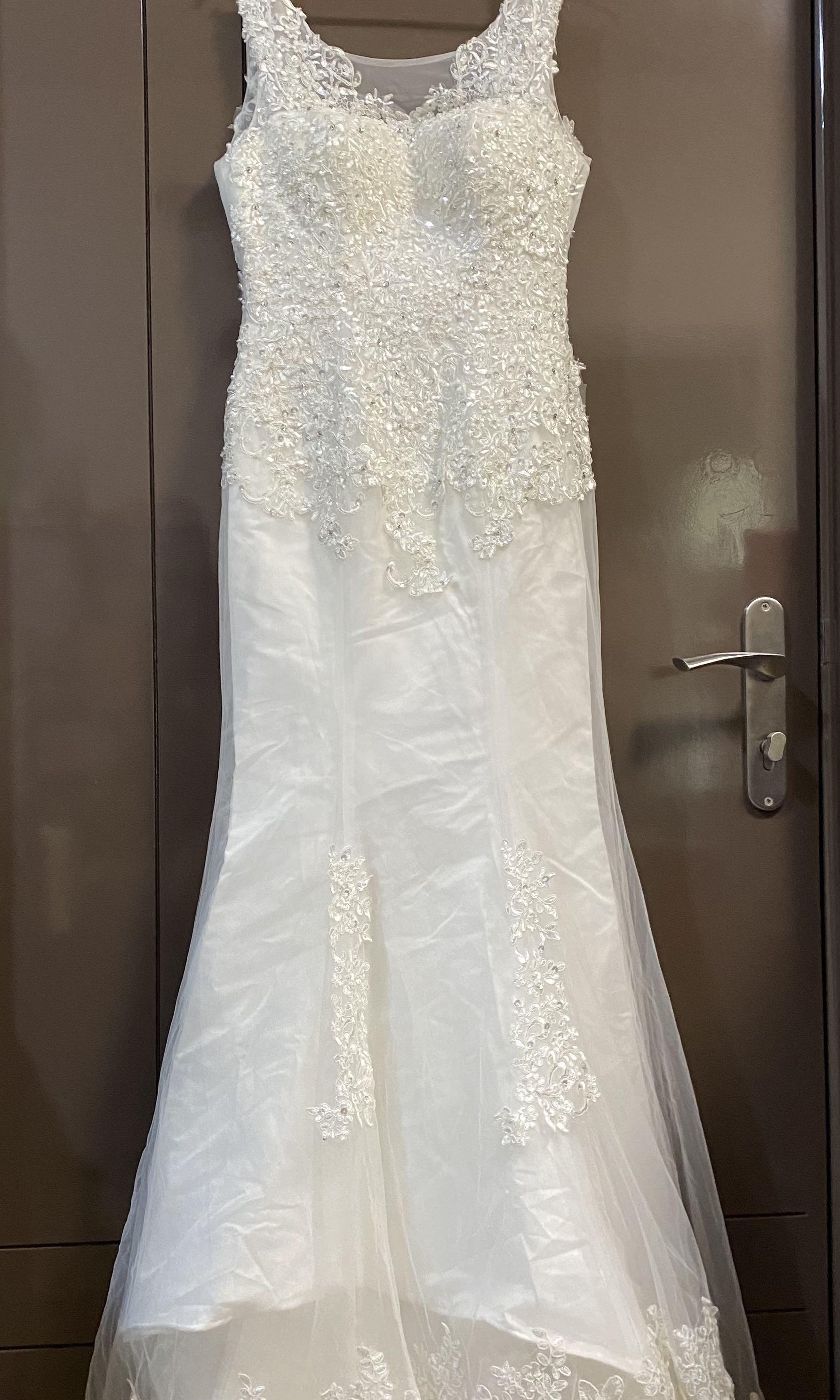Wedding Gown for Sale, Women's Fashion, Dresses & Sets, Evening dresses