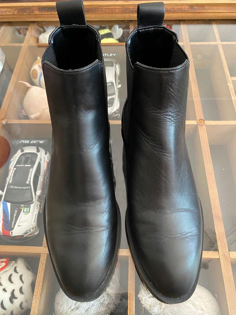 Black leather shop ankle boots zara