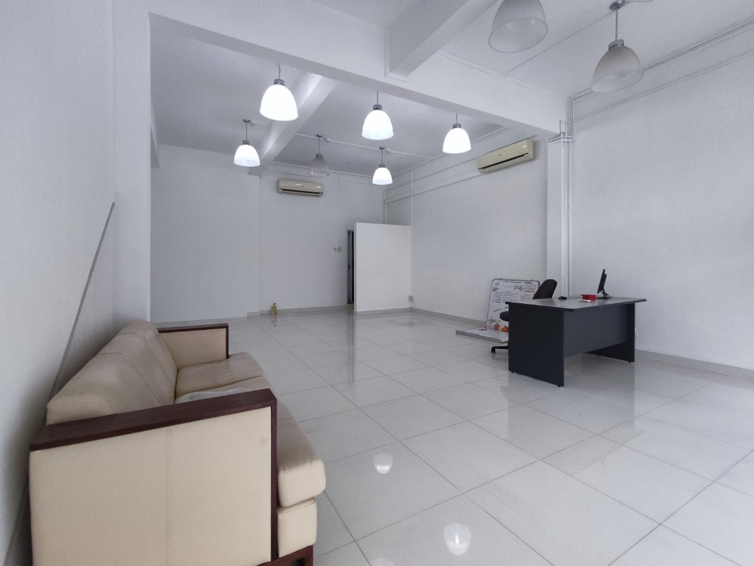 (Category: ) located in . Submitted by tanbanhee (Listing ID 1167039348, Image 1). Description: .