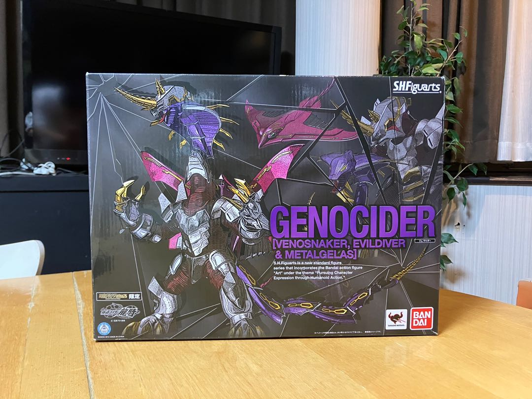 日版>二手SHF s.h.figuarts Genocider 獸帝王蛇契約獸海瑤犀牛幪面超人