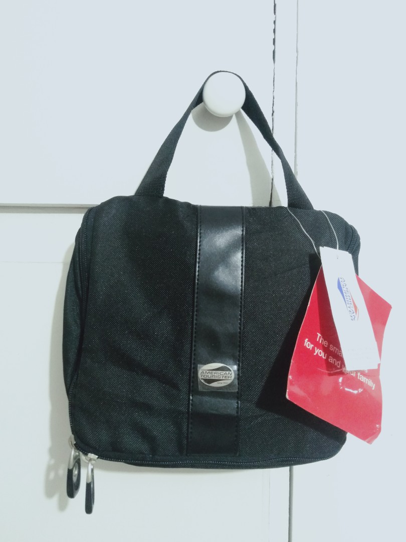 american tourister travel/toiletries organizer, Women's Fashion, Bags
