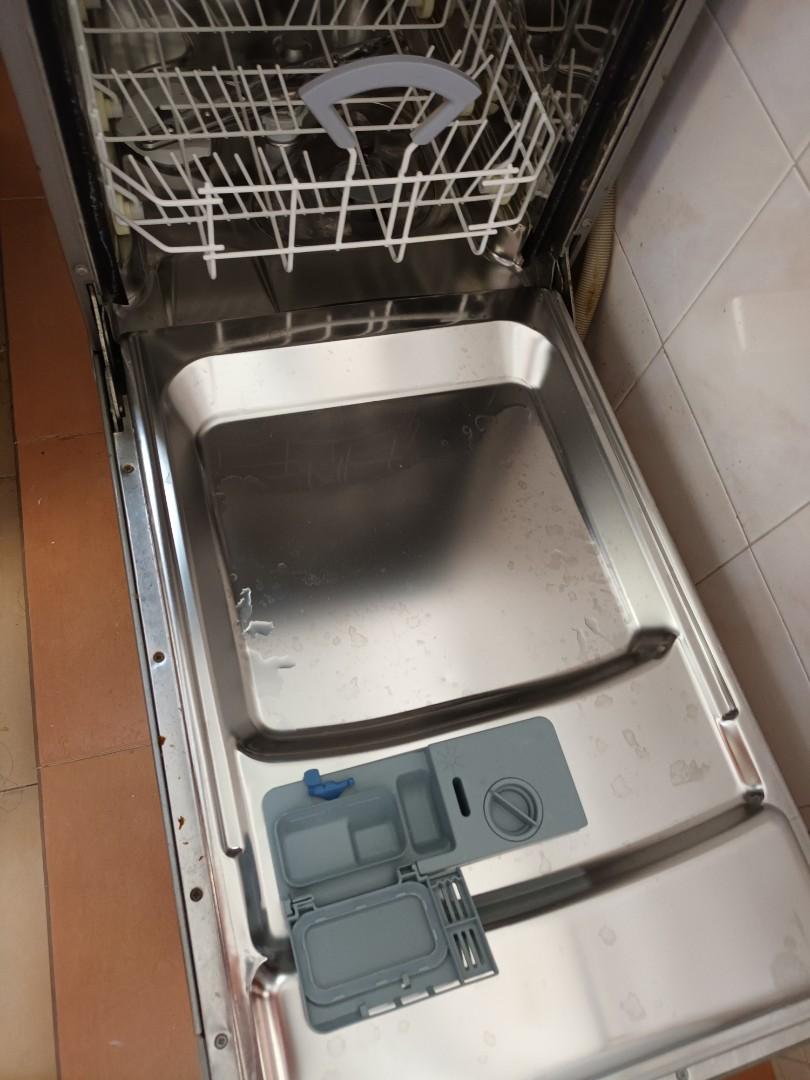 ARISTON dishwasher, TV & Home Appliances, Kitchen Appliances