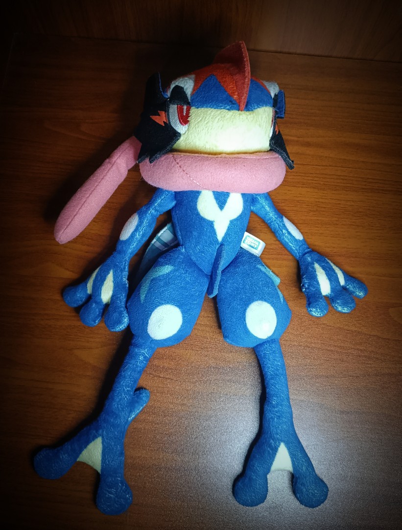 Ash top greninja plush