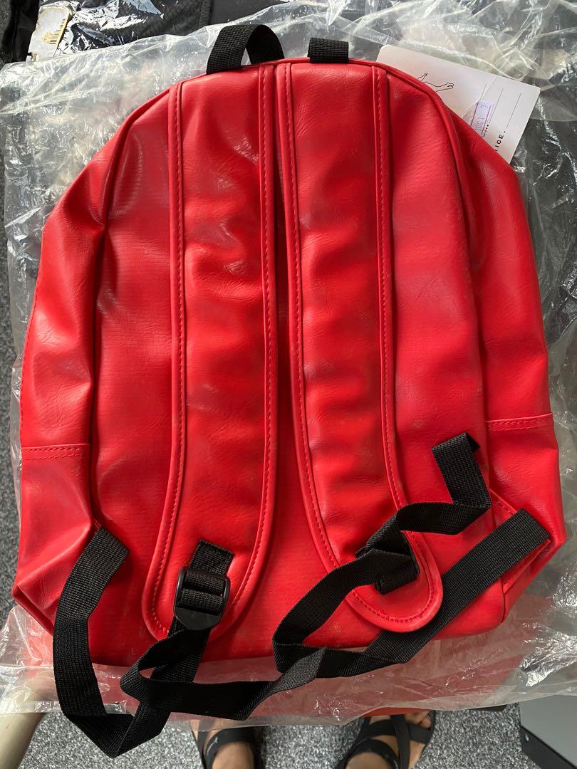 Backpack (Category: Backpacks) located in Singapore. Submitted by max_ong (Listing ID 1167037831, Image 4). Description: EPL team bag (Leather PVC type) Liverpool @ $15 Man Utd @ $15.