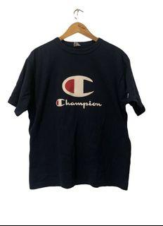 champion tee big logo