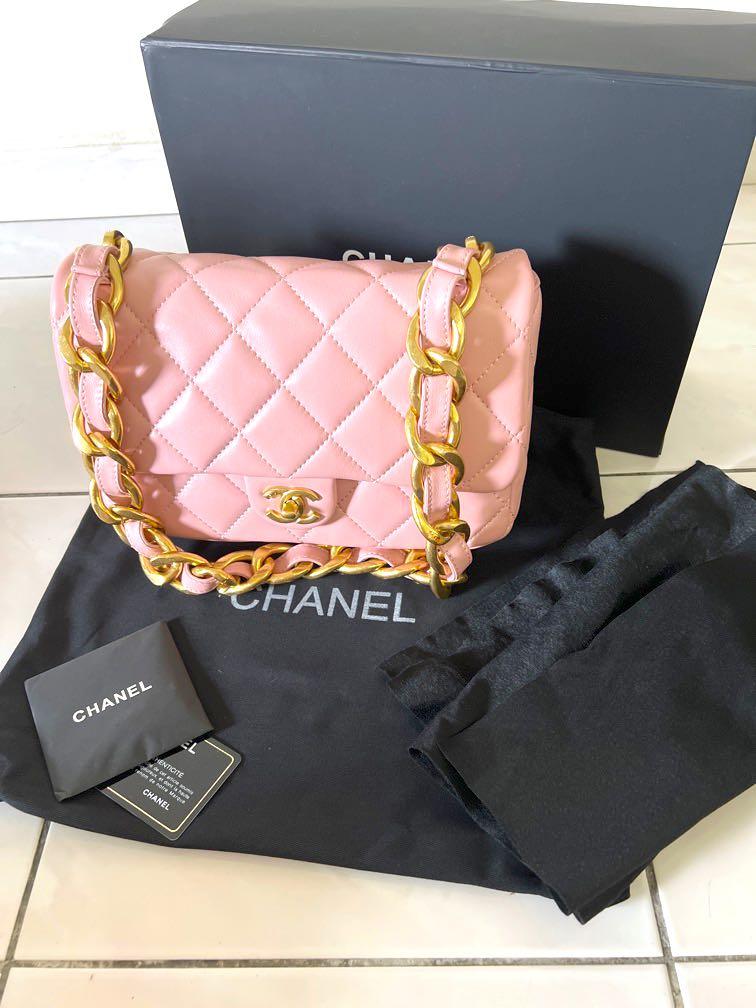 Chanel Flap 22 Chunky Chain -28, Women's Fashion, Bags & Wallets