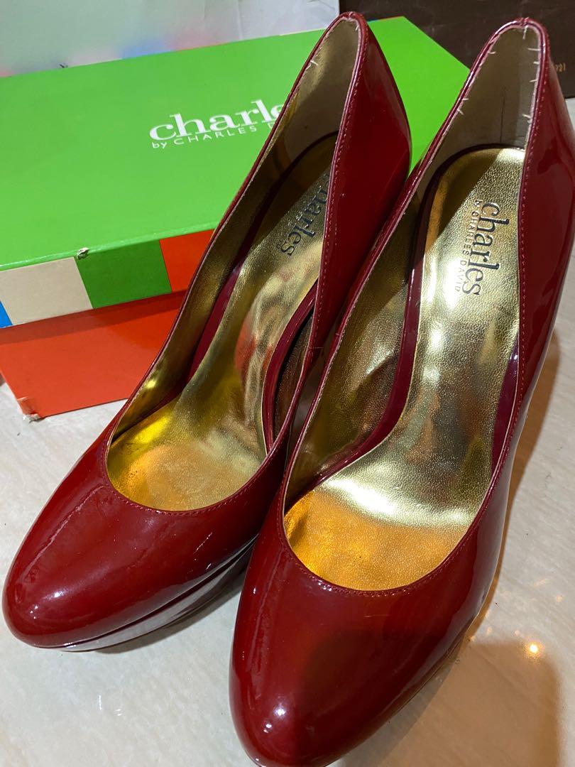Charles by charles David high heels RED 