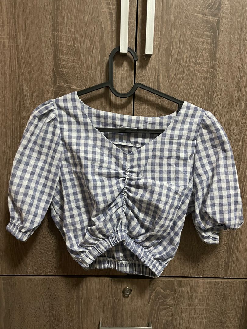 Checkered Crop Top, Women's Fashion, Tops, Shirts on Carousell