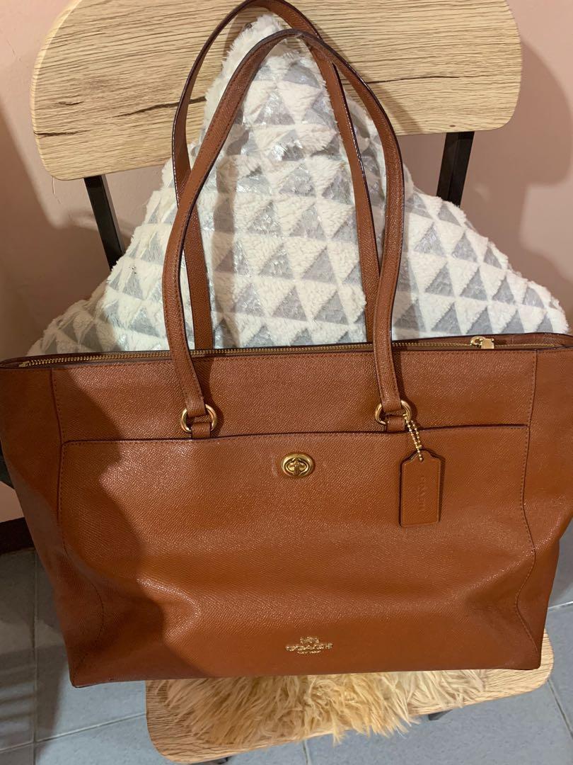 coach crossgrain folio tote Cinosural International School