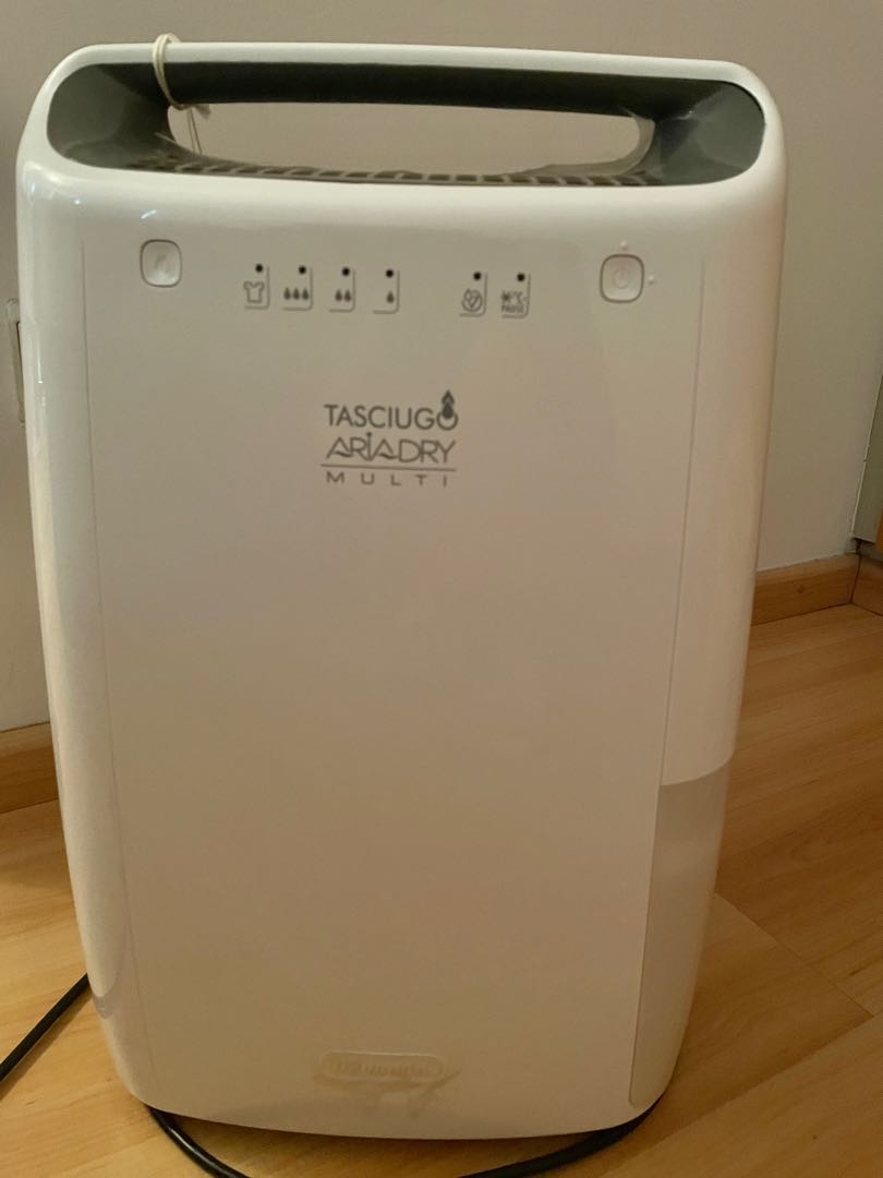 De longhi dehumidifier in perfect condition, TV & Home Appliances, Air