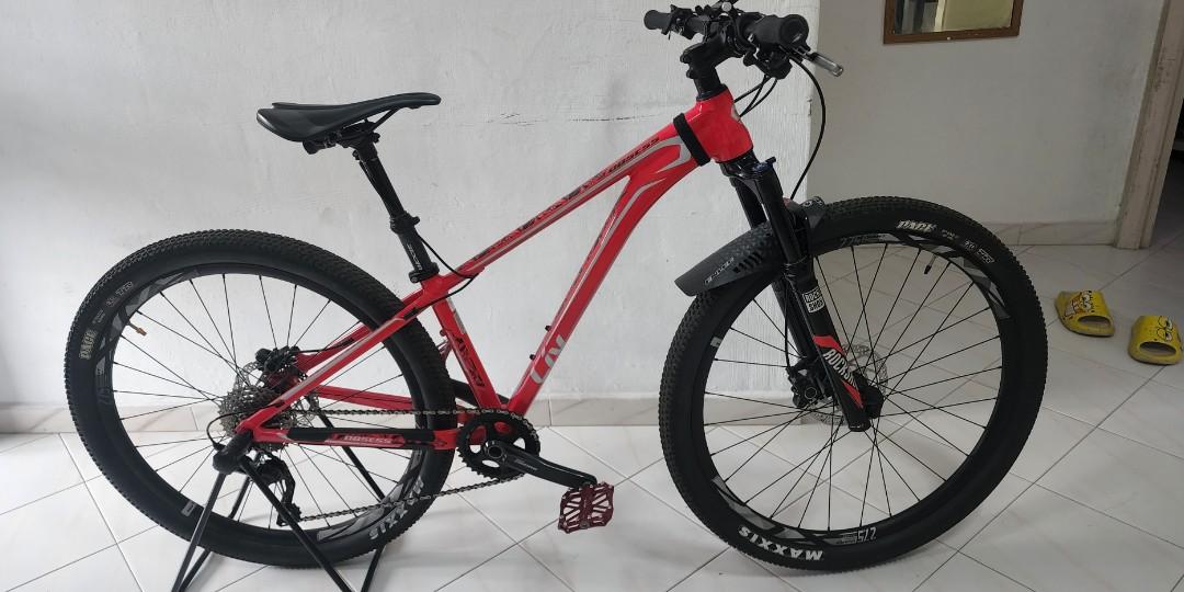 Giant liv obsess xs 27.5 10s SLX mountain bike xc cross country