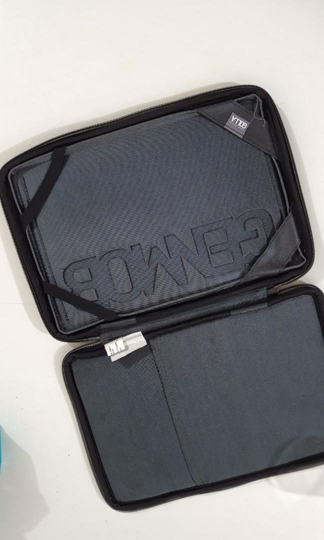 Golla Genmob Tablet case, Computers & Tech, Parts & Accessories, Laptop