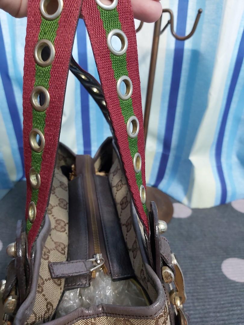 Gucci Bag (Category: Shoulder Bags) located in Calasiao. Submitted by hv.xoxo (Listing ID 1167061913, Image 3). Description: Coded 9.5x15 inches.