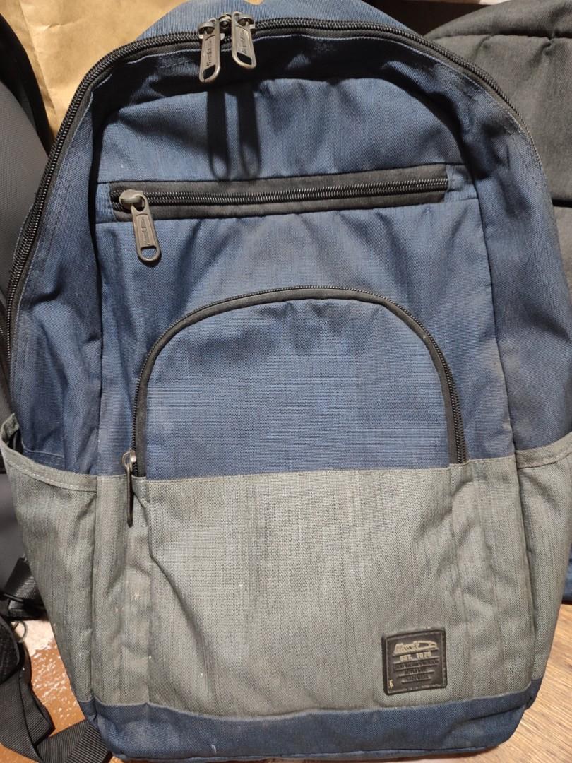 Hawk best sale 5157 backpack