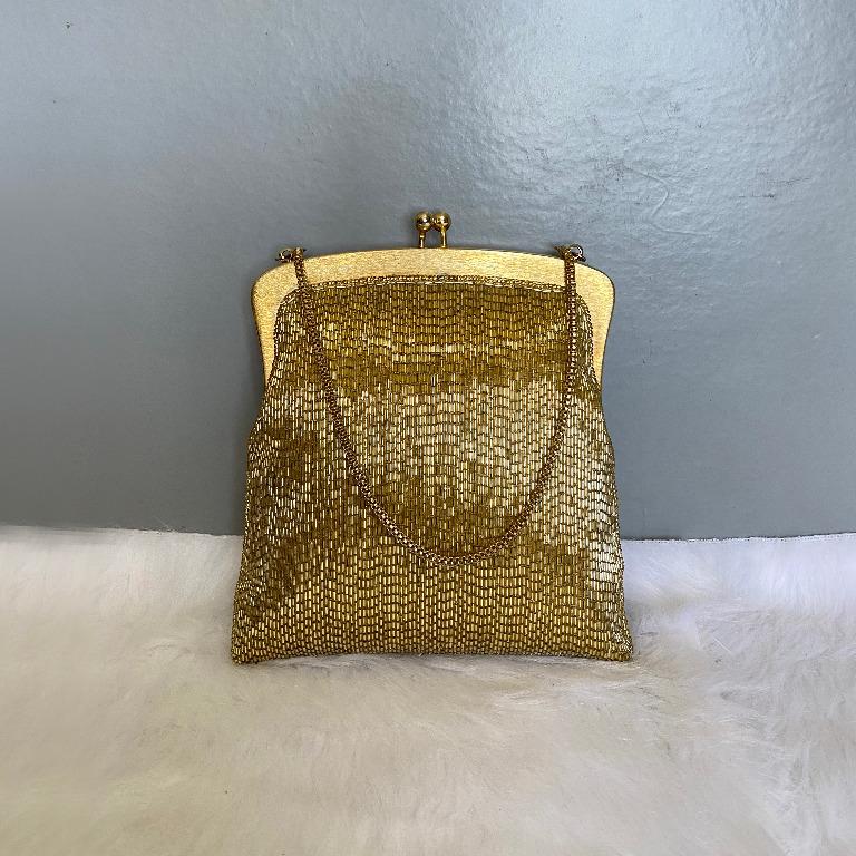 Kiss shop gold bags
