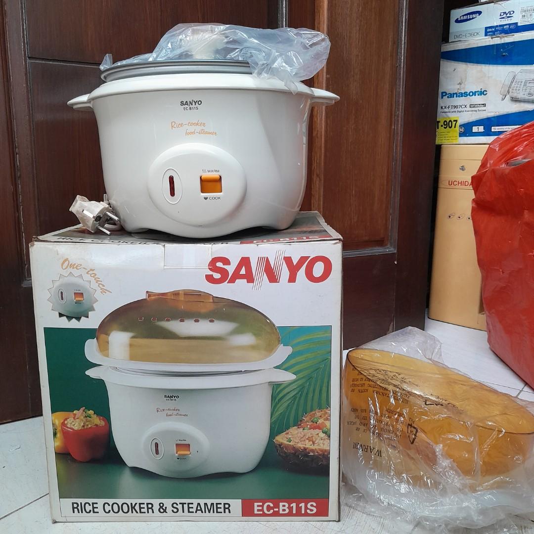 SANYO Rice Cooker and Steamer