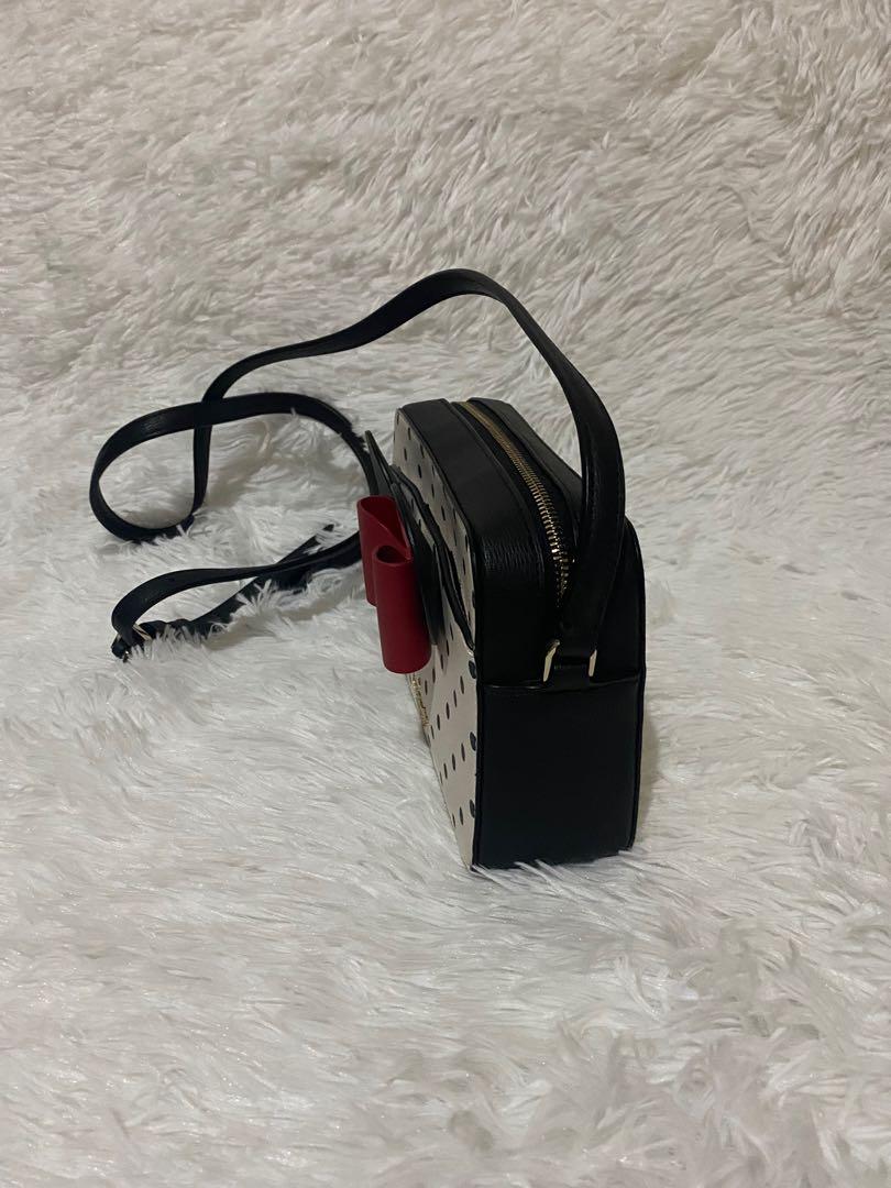 Kate Spade Minnie Mouse Camera bag (Category: Luxury Bags & Wallets) located in Pasig City. Submitted by jackie_ginger (Listing ID 1167211500, Image 2). Description: Onhand with tag and care card 💯 original .