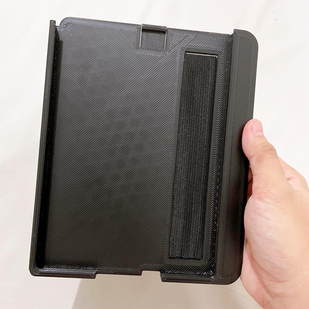 Kindle Paperwhite 5 11th Generation 2021 Grip Case with Strap Black