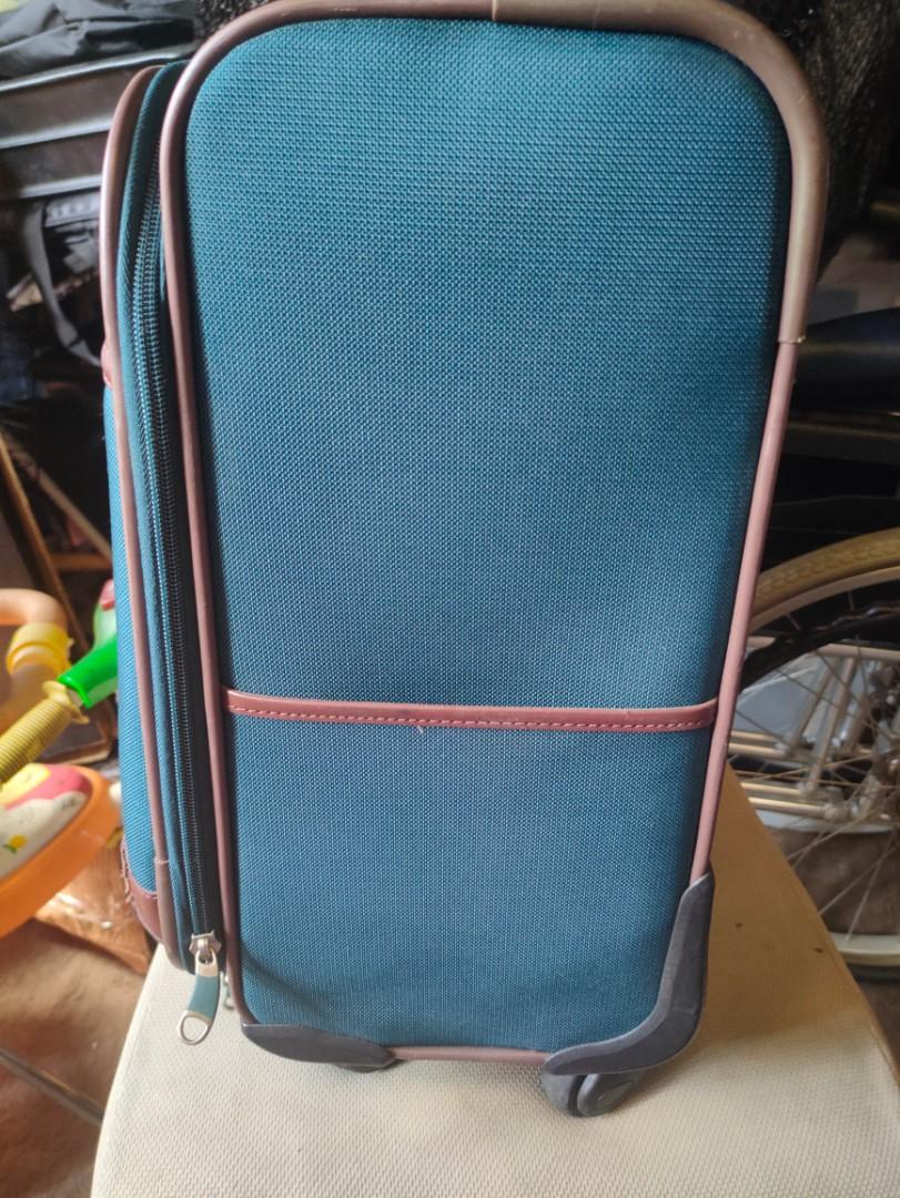 LUGGAGE JAPAN, Hobbies & Toys, Travel, Luggage on Carousell