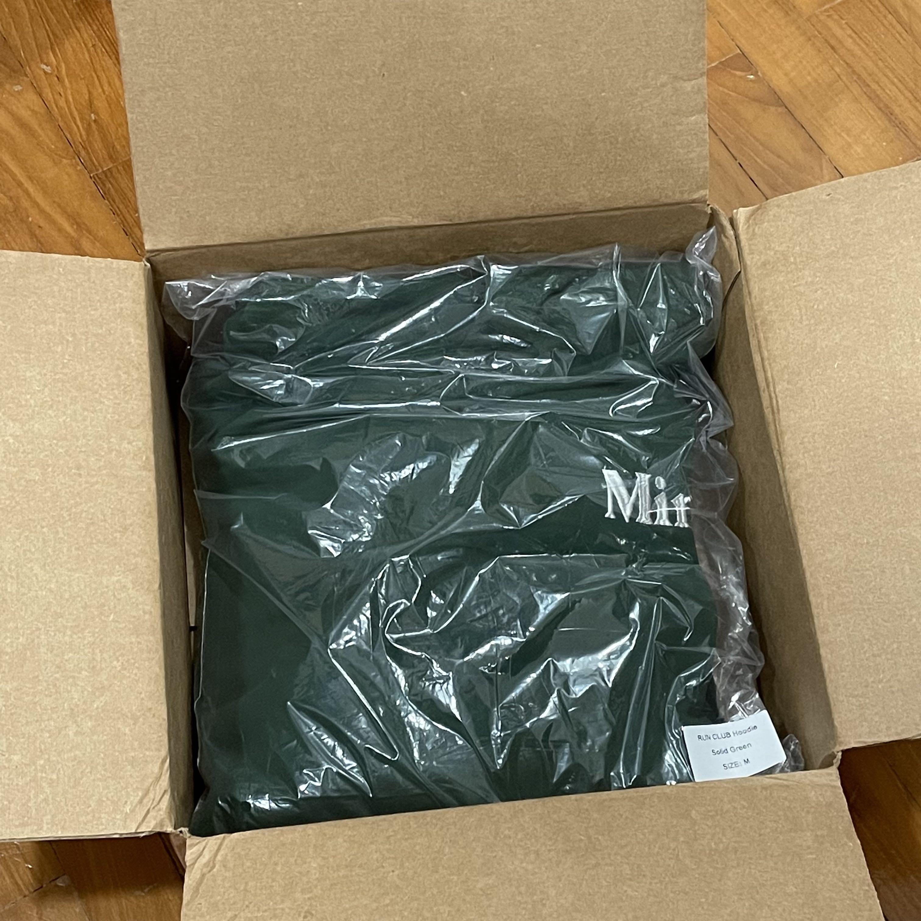 Minted New York Run Club Hoodie, Men's Fashion, Coats, Jackets and