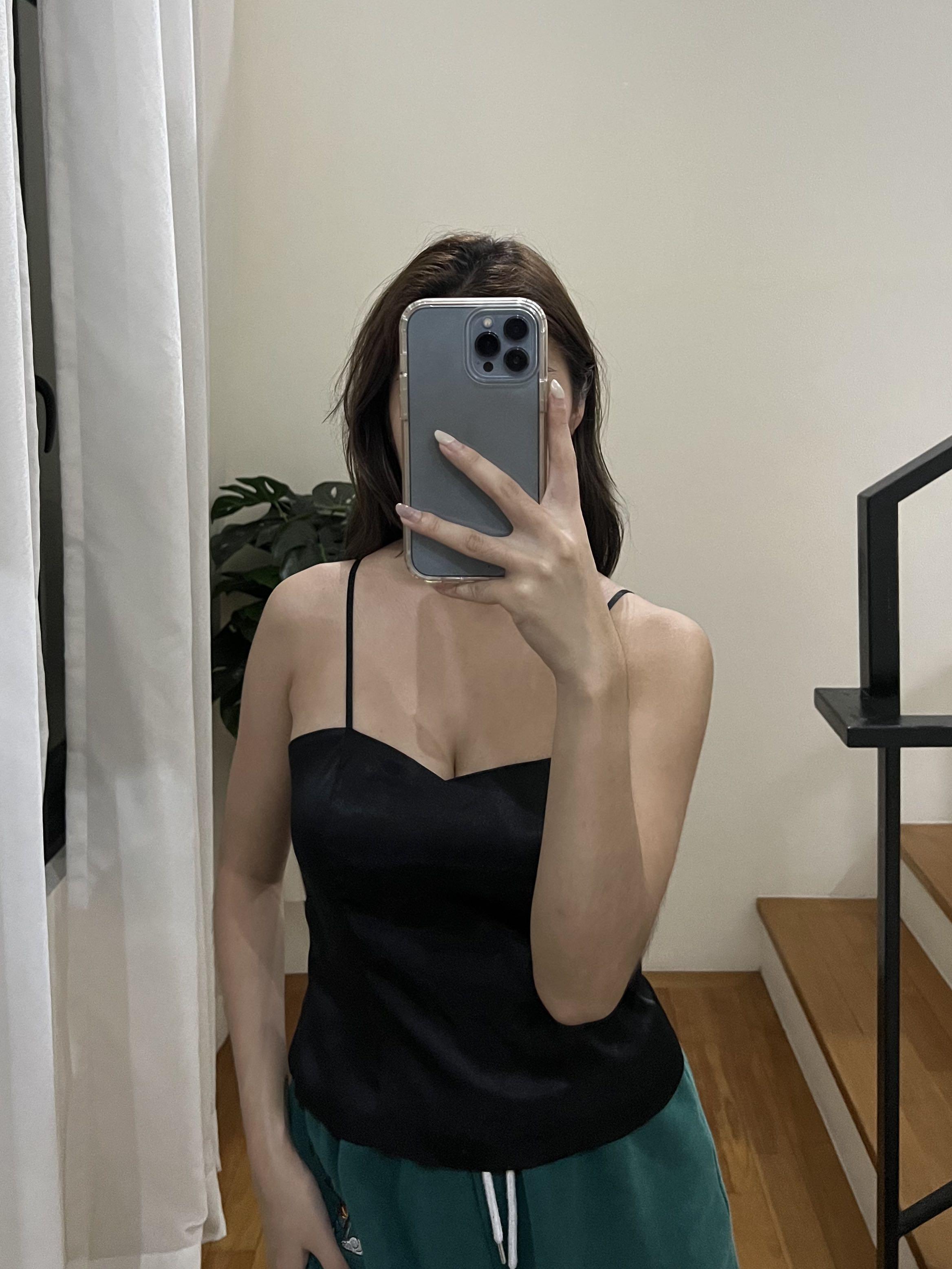 Padded Spaghetti Strap Top, Women's Fashion, Tops, Sleeveless on Carousell