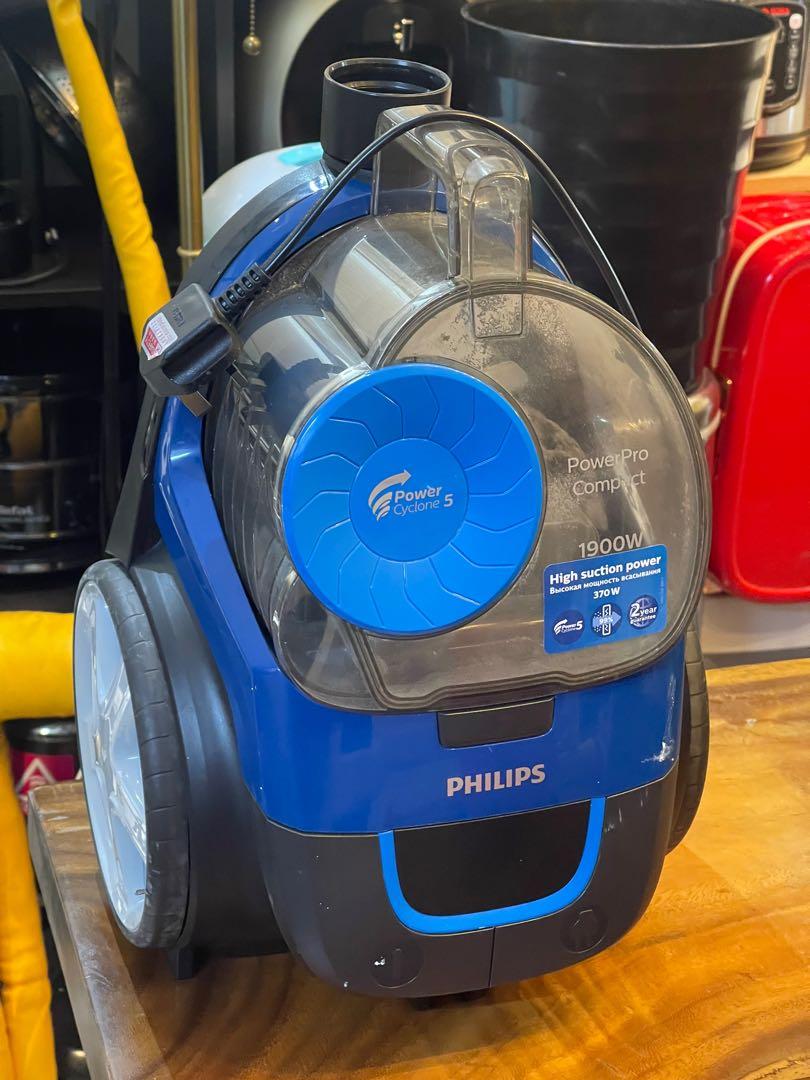 PHILIPS 1900W vacuum cleaner, TV & Home Appliances, Vacuum Cleaner
