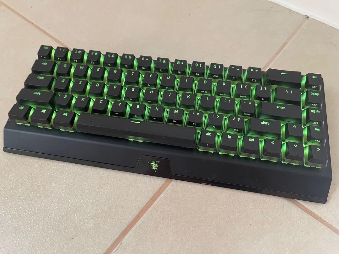 Defective Razer blackwidow mini V3 hyperspeed phantom edition (Category: Computer Keyboard) located in Taguig. Submitted by pokwen (Listing ID 1167031777, Image 3). Description: This is the phantom edition of the Razer blackwidow mini V3 hyperspeed Originally 10,000 php Double type on some keys No box, no cables just the keyboard and the wireless dongle RFS: Decluttering .