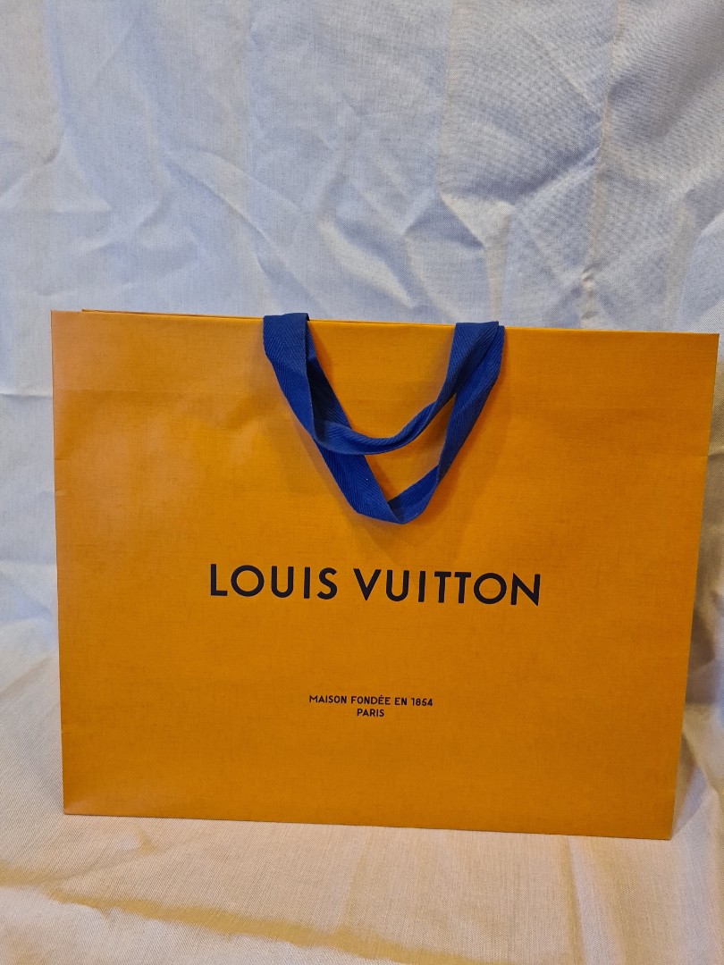 SALE! Louis Vuitton Paper Bags