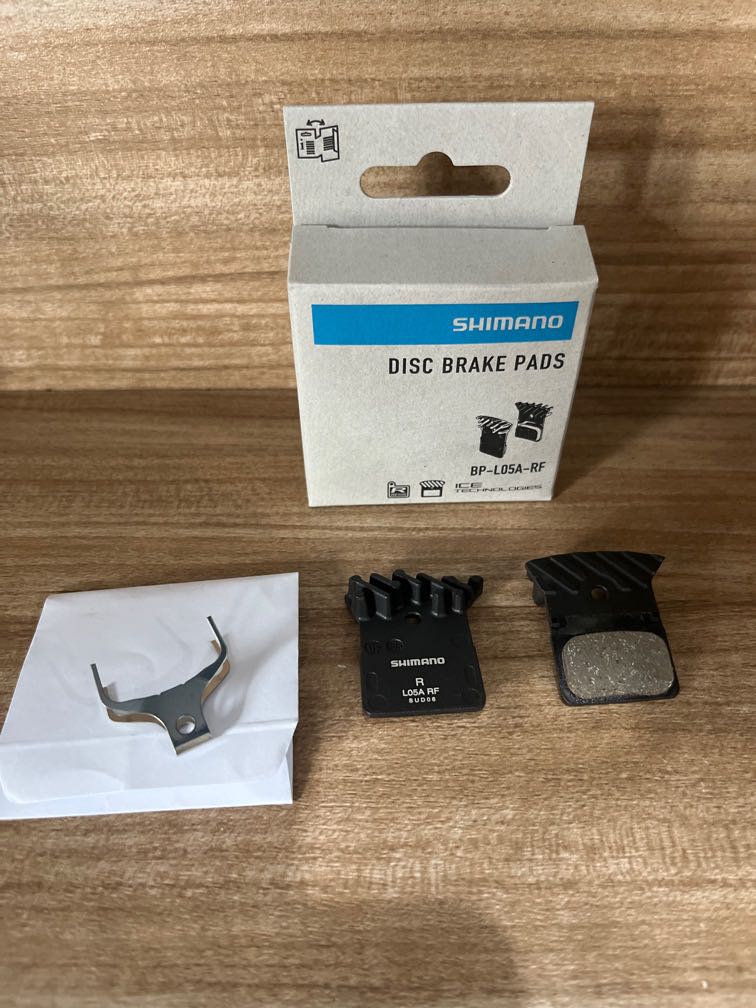 Shimano Disc Brakepads LO3A / L05A RF, Sports Equipment, Bicycles