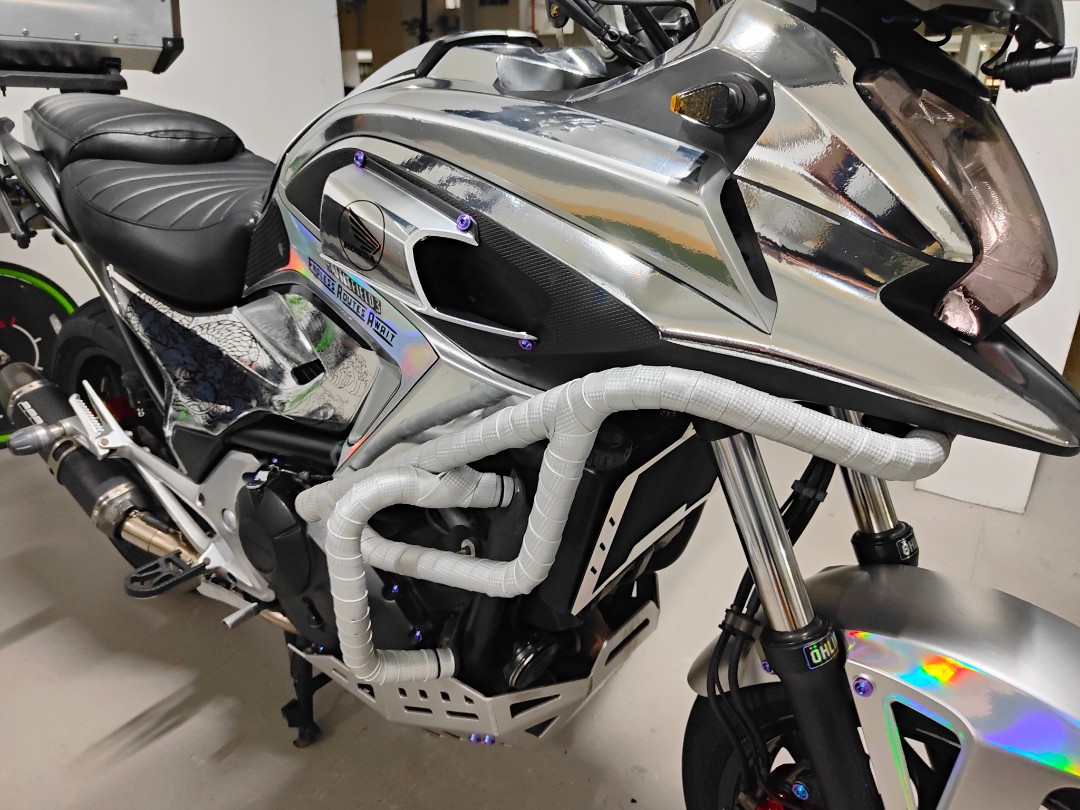 SILVER Carbon Crash Bar Wrap (NC750), Motorcycles, Motorcycle