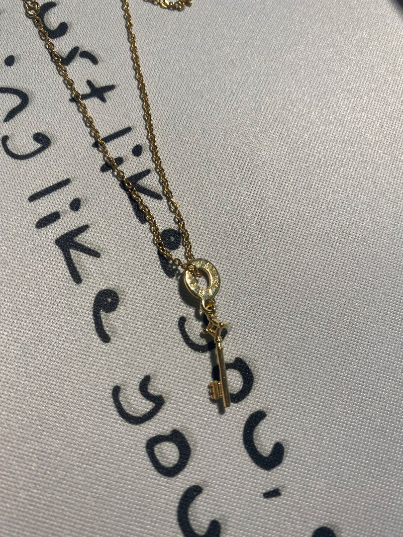 Kyla Attack On Titan Key necklace 