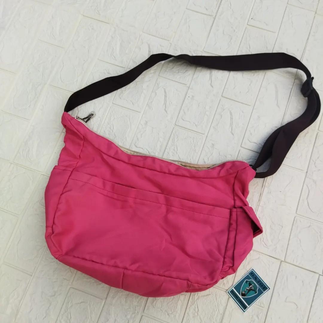 tas sling bag adidas x nike tnf uniqlo 