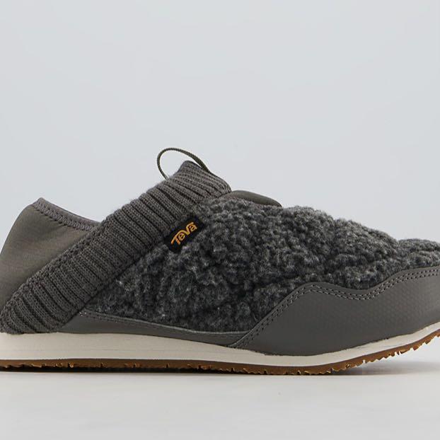 Men's ember clearance moc