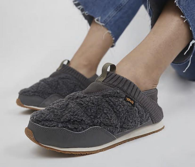 Mens hotsell teva ember
